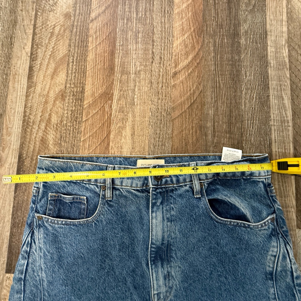 Women’s NWOT Outland Denim Barrel Leg Jeans - Picture 6 of 7